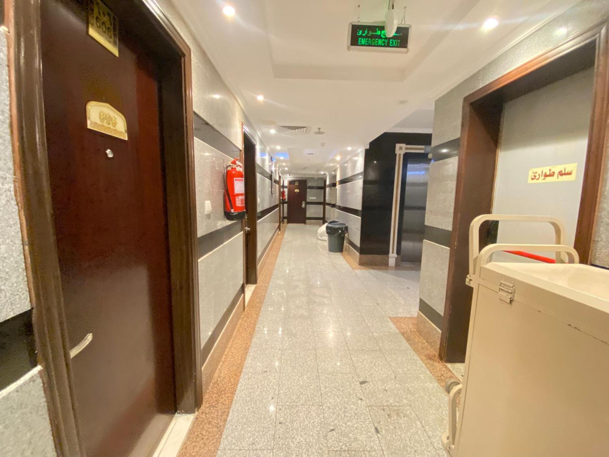 Al Kiram Hotel Al Azizia Mecca Exterior photo