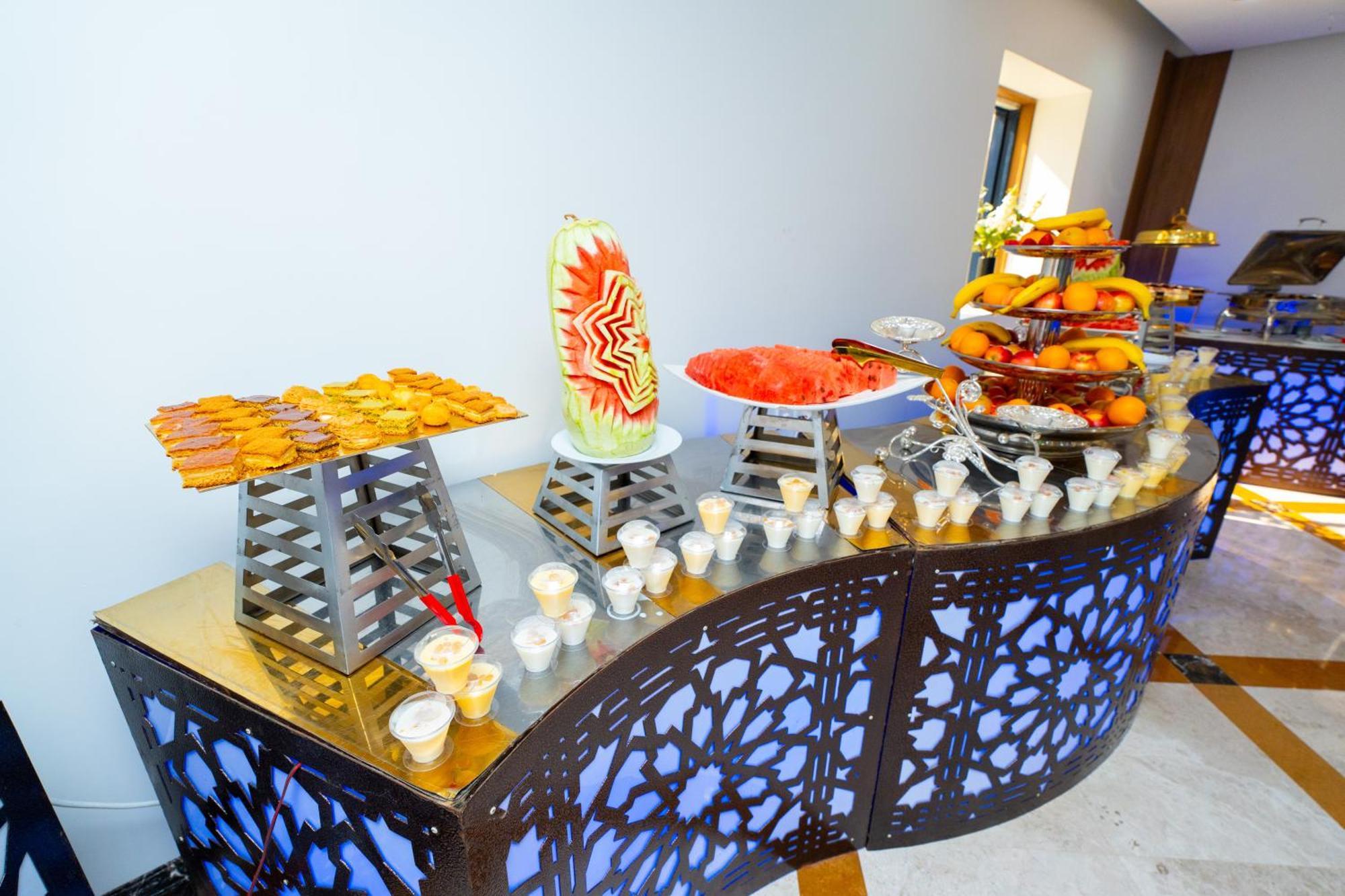 Al Kiram Hotel Al Azizia Mecca Exterior photo